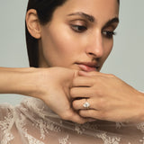 Elsie Oval Solitaire