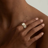 Gaura Folium Step Ring